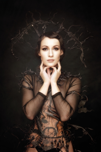 Fotokunst auf Alu-Dibond - Queen of Parasites